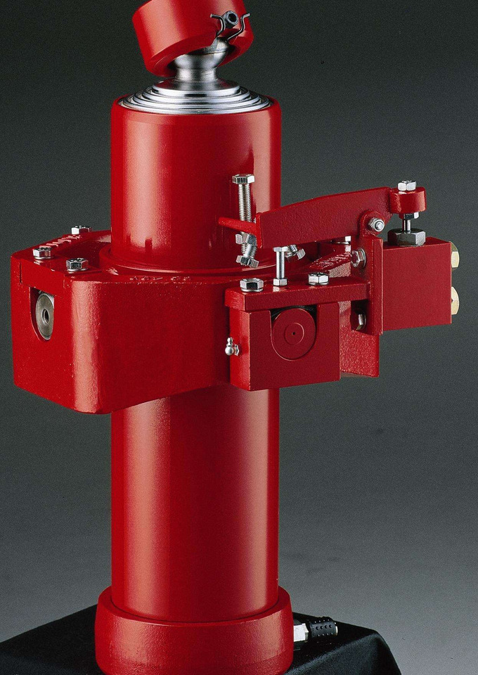 Krone HIDRAULIKA BINOTTO - Autre matériel: photos 4 Krone HIDRAULIKA BINOTTO - Autre matériel: photos 4