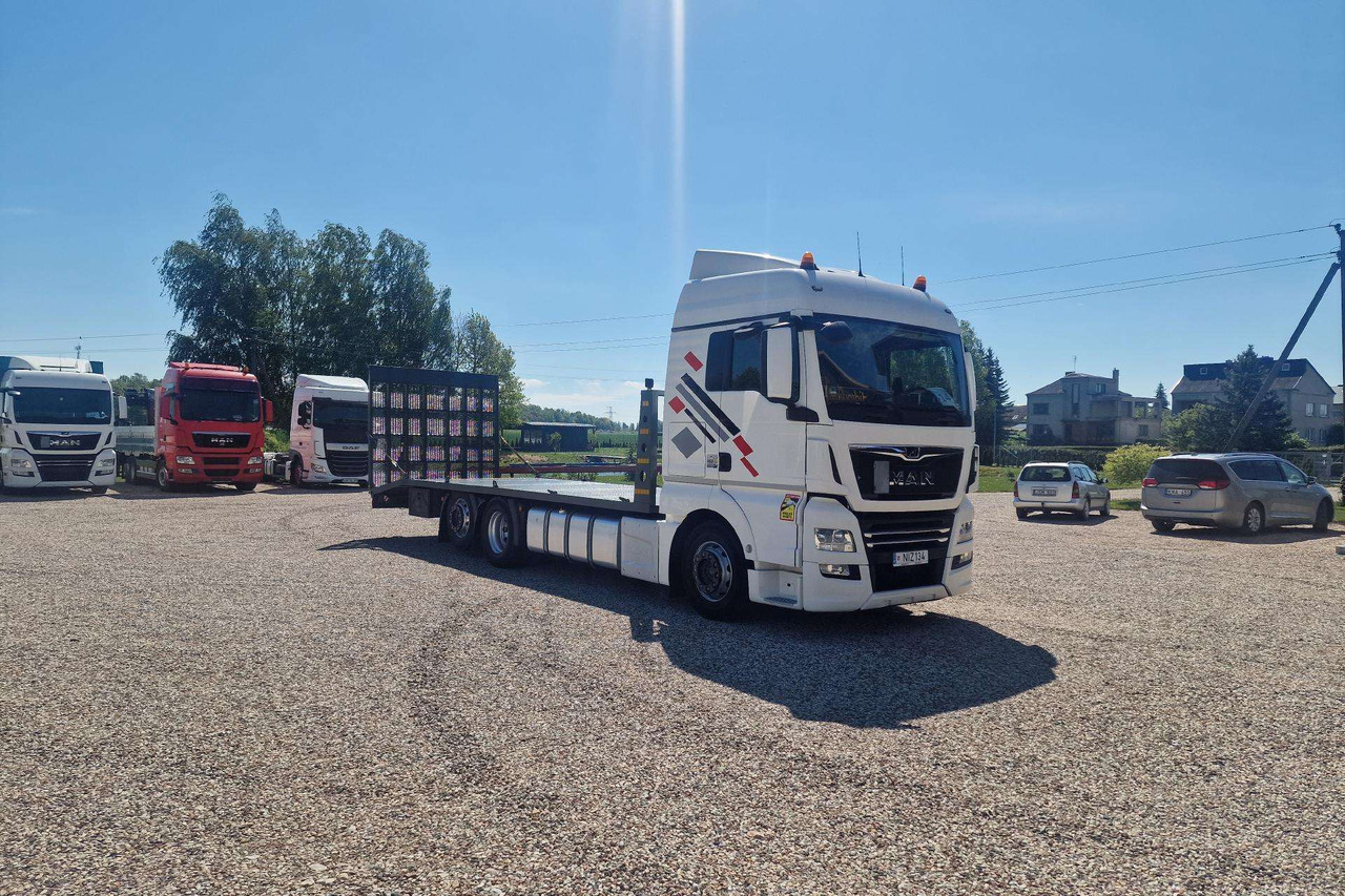 MAN TGX 26.420 - Remorqueuse: photos 3 MAN TGX 26.420 - Remorqueuse: photos 3