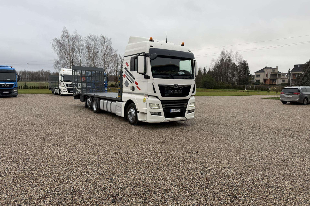 MAN TGX 26.430 - Camion porte-voitures: photos 5 MAN TGX 26.430 - Camion porte-voitures: photos 5