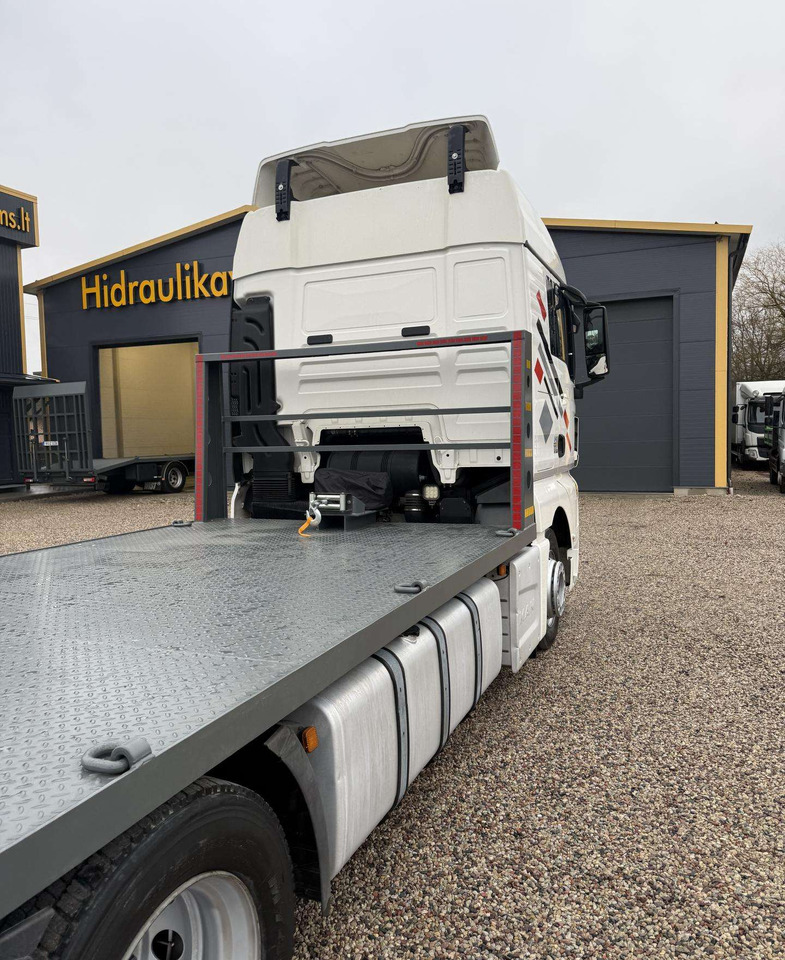 MAN TGX 26.430 - Camion porte-voitures: photos 3 MAN TGX 26.430 - Camion porte-voitures: photos 3