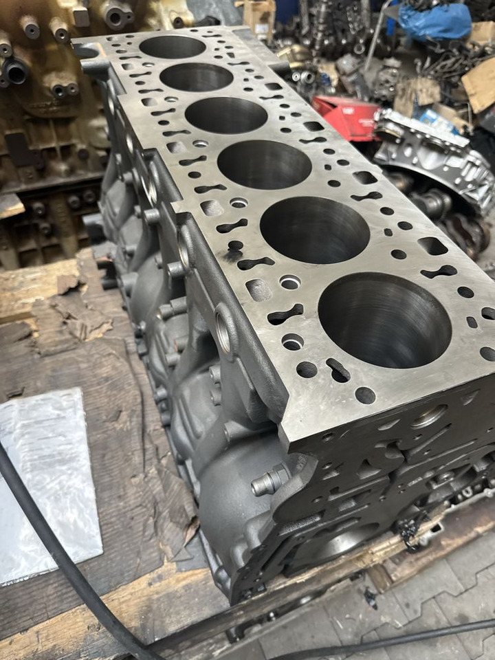 Regeneracja 501 457 Naprawa 936 934 Silnik 471 470 Mercedes om 473 472 - Moteur pour Camion: photos 3 Regeneracja 501 457 Naprawa 936 934 Silnik 471 470 Mercedes om 473 472 - Moteur pour Camion: photos 3