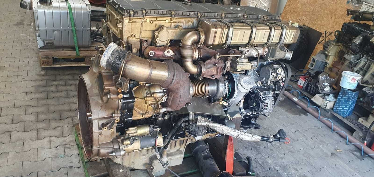 Silnik Mercedes OM473 Class Setra Jaguar MTU e6 mp4 - Moteur: photos 1 Silnik Mercedes OM473 Class Setra Jaguar MTU e6 mp4 - Moteur: photos 1