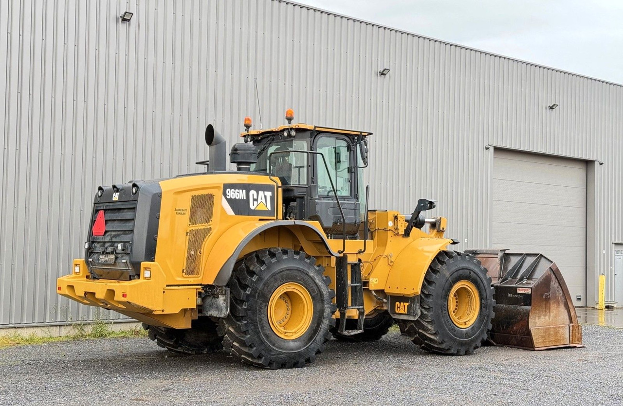 CAT 966 M - Chargeuse sur pneus: photos 2 CAT 966 M - Chargeuse sur pneus: photos 2