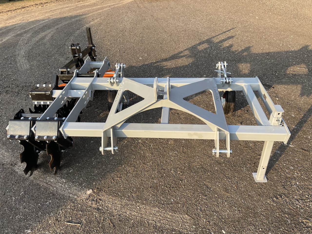 Berrypark Roll- und Fingerhacke / Orchard Weeder / Sarcleuse arboricole / Pielnik sadowniczy - Bineuse: photos 3 Berrypark Roll- und Fingerhacke / Orchard Weeder / Sarcleuse arboricole / Pielnik sadowniczy - Bineuse: photos 3