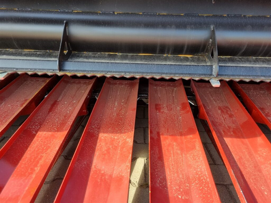 Lupus Sonnenblummenvorsatz / Sunflower harvester / Coupe à tournesol / Сosechadora / Macchina per la raccolta dei girasoli / Жатка для подсолнечника / Przystawka do słonecznika 6,5 m - Equipement à tournesol: photos 4 Lupus Sonnenblummenvorsatz / Sunflower harvester / Coupe à tournesol / Сosechadora / Macchina per la raccolta dei girasoli / Жатка для подсолнечника / Przystawka do słonecznika 6,5 m - Equipement à tournesol: photos 4