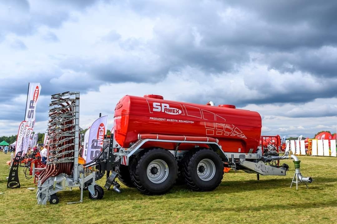 Spawex Gülletankwagen / Slurry tanker / Epandeur à lisier / Cisterna para purines / Сisterna per liquami / Wóz asenizacyjny 22 000 l - Epandeurs: photos 1 Spawex Gülletankwagen / Slurry tanker / Epandeur à lisier / Cisterna para purines / Сisterna per liquami / Wóz asenizacyjny 22 000 l - Epandeurs: photos 1