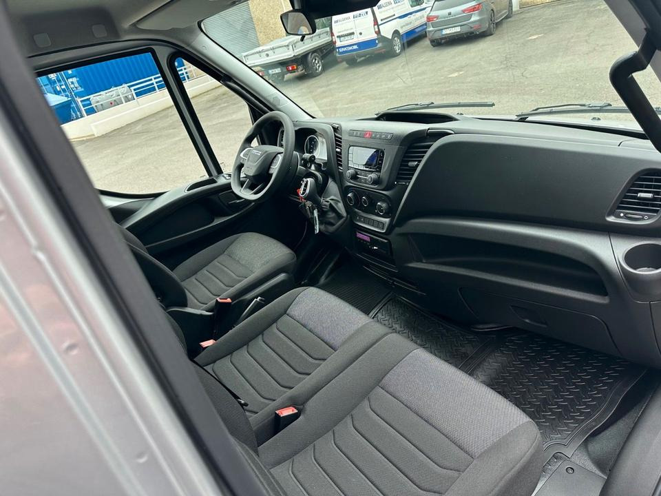 Algema IVECO FESTPLATEAU + Planenaufbau 3,6 to Nutzlast - Camion porte-voitures, Véhicule utilitaire: photos 5 Algema IVECO FESTPLATEAU + Planenaufbau 3,6 to Nutzlast - Camion porte-voitures, Véhicule utilitaire: photos 5