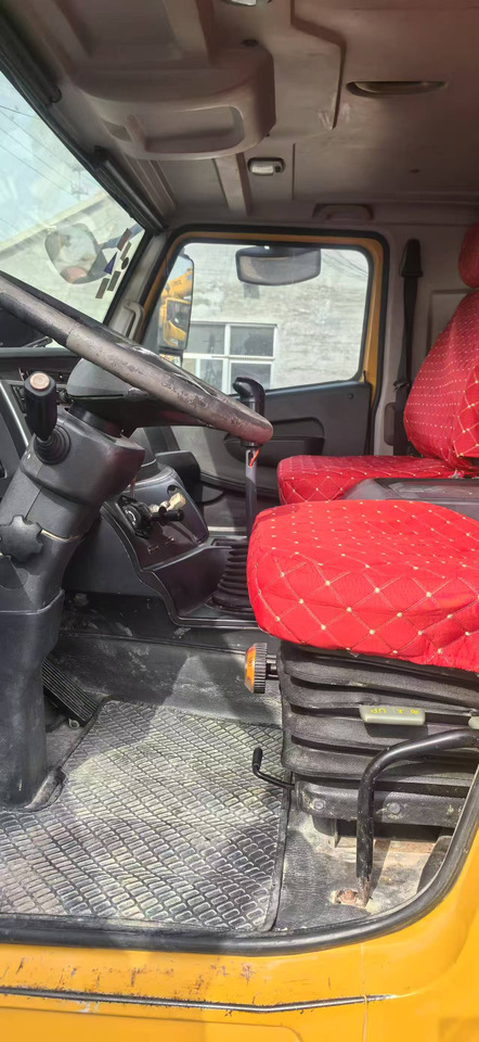 XCMG QY50KA - Grue mobile: photos 3 XCMG QY50KA - Grue mobile: photos 3