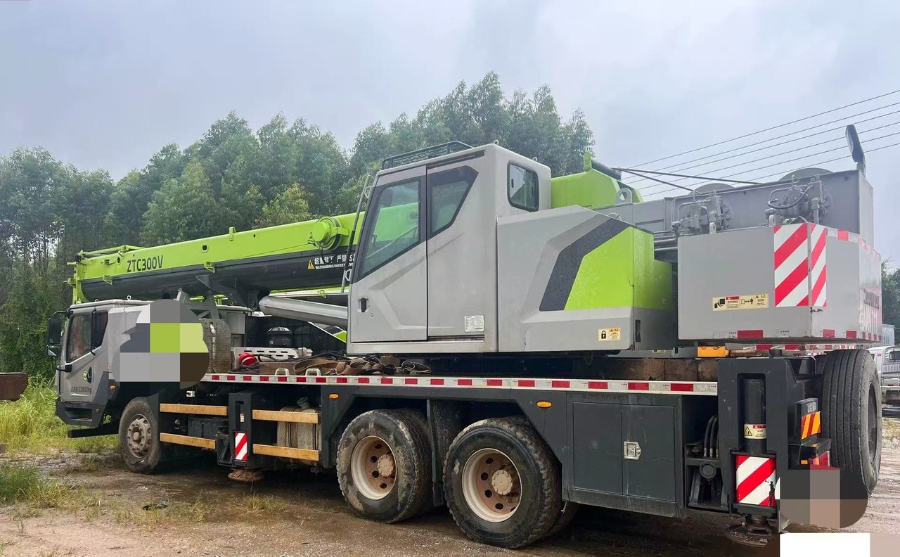 ZOOMLION ZOOMLION ZOOMLION  - Grue mobile: photos 4 ZOOMLION ZOOMLION ZOOMLION  - Grue mobile: photos 4