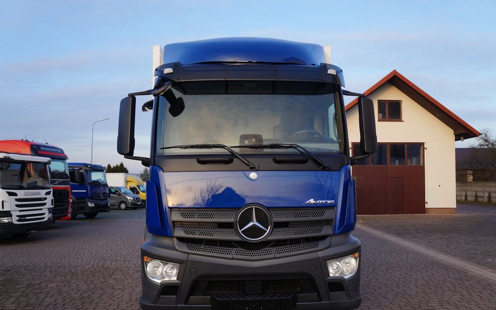 Mercedes-Benz ANTOS 1824 EURO 6 1827 CHŁODNIA KONTENER 8.40 m - Camion frigorifique: photos 3 Mercedes-Benz ANTOS 1824 EURO 6 1827 CHŁODNIA KONTENER 8.40 m - Camion frigorifique: photos 3