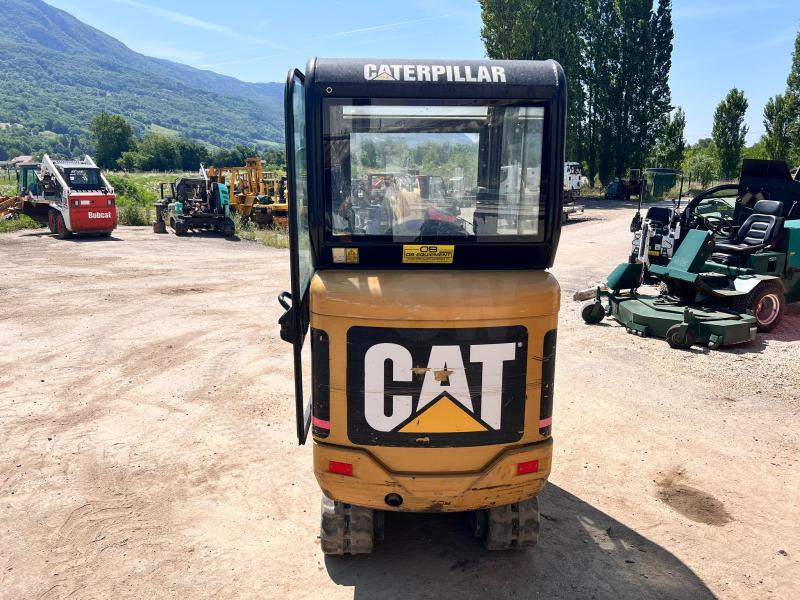 Caterpillar 301.6C MINIPELLE 1,7T (NET DE TVA) - Mini pelle: photos 3 Caterpillar 301.6C MINIPELLE 1,7T (NET DE TVA) - Mini pelle: photos 3