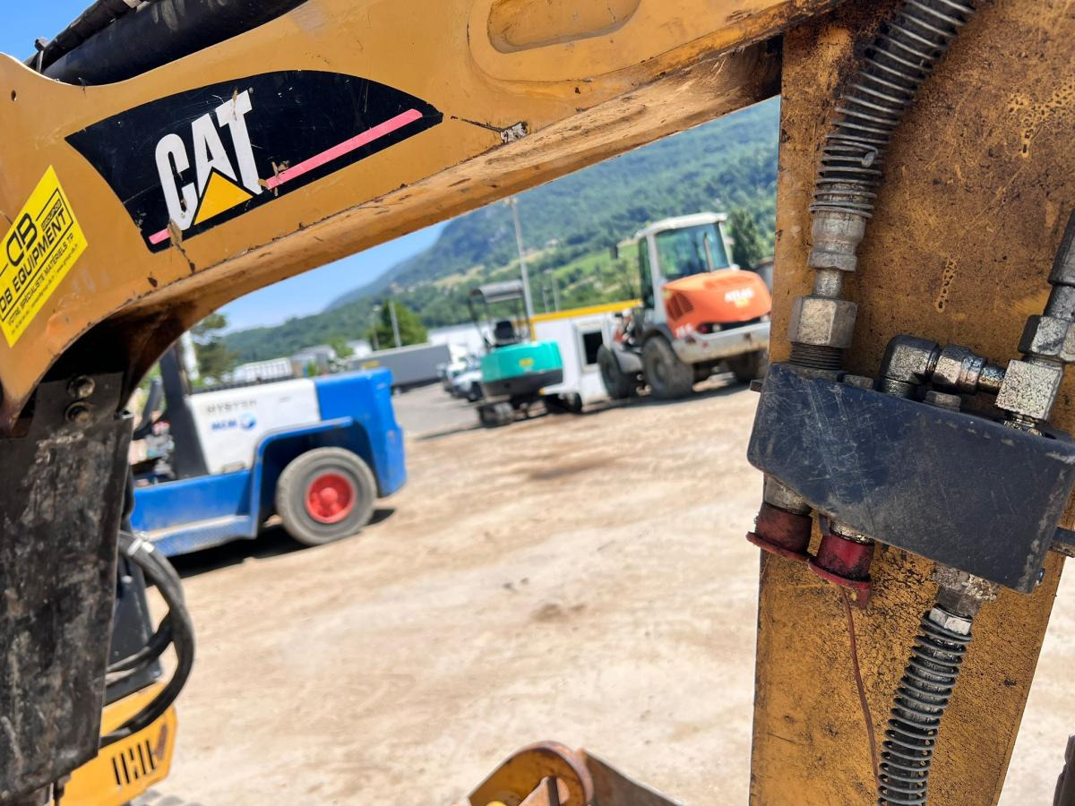 Caterpillar 301.6C MINIPELLE 1,7T (NET DE TVA) — crédit-bail Caterpillar 301.6C MINIPELLE 1,7T (NET DE TVA): photos 8