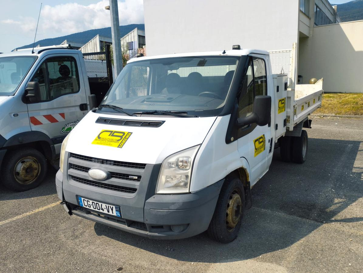 Ford Transit 3 Benne basculante - Utilitaire benne: photos 1 Ford Transit 3 Benne basculante - Utilitaire benne: photos 1