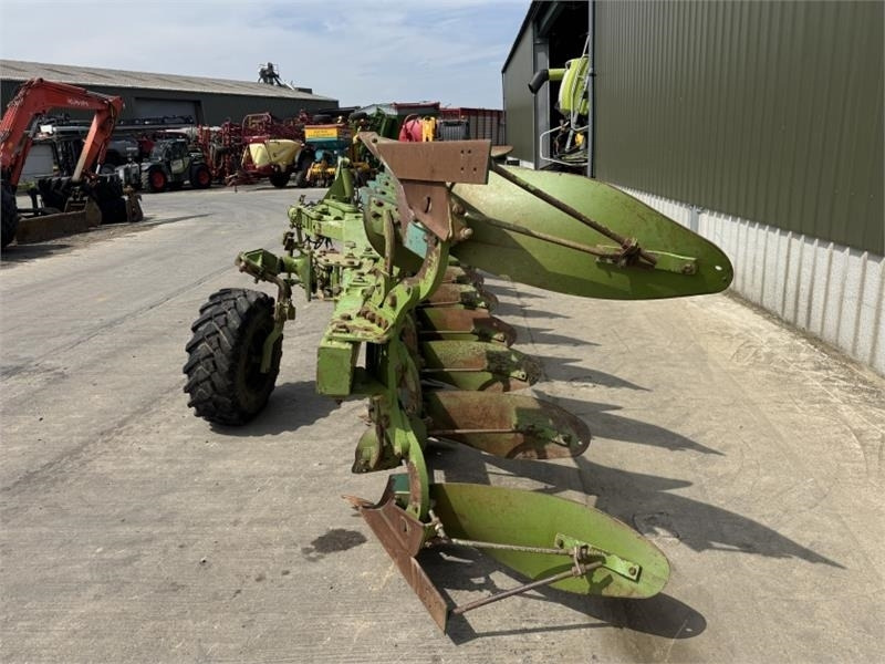 Dowdeswell MA 145 7 Furrow Plough **Video Below** - Charrue: photos 3 Dowdeswell MA 145 7 Furrow Plough **Video Below** - Charrue: photos 3
