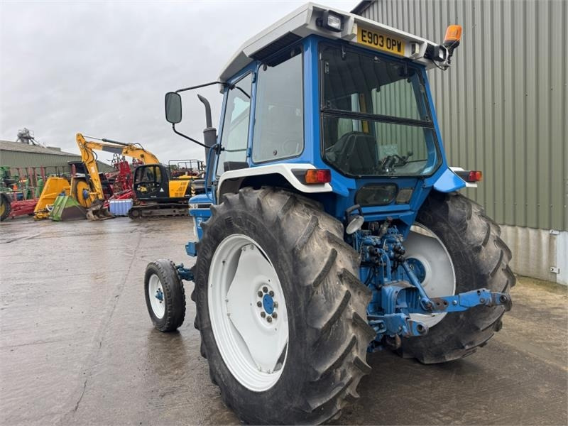 Ford 7610 Series II *One Of The Best Available* - Tracteur agricole: photos 2 Ford 7610 Series II *One Of The Best Available* - Tracteur agricole: photos 2