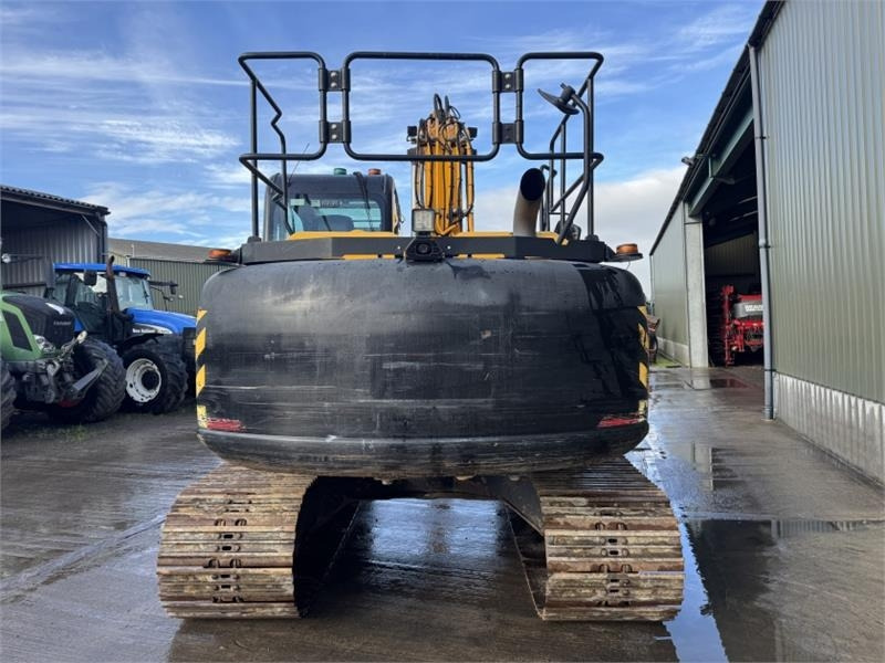 JCB JS 131 LC+ Excavator - Tombereau articulé: photos 5 JCB JS 131 LC+ Excavator - Tombereau articulé: photos 5