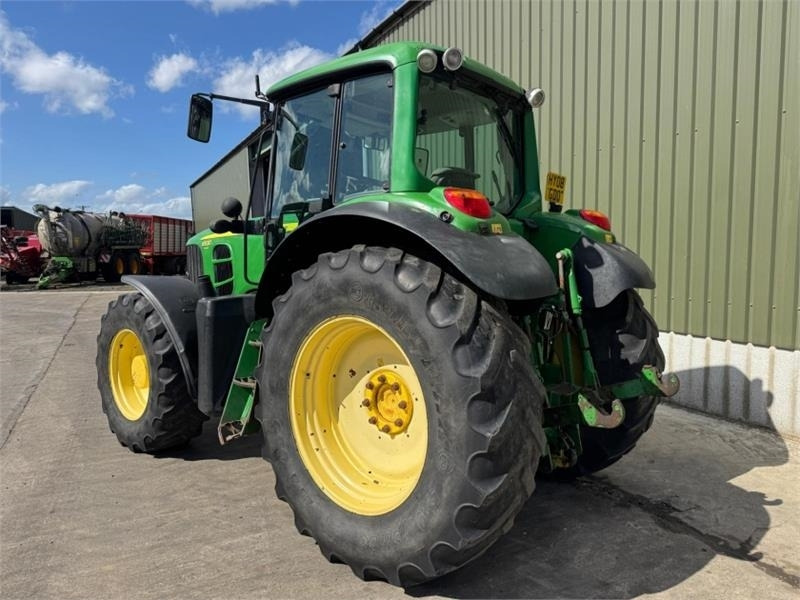 John Deere 6930 Premium - Tracteur agricole: photos 2 John Deere 6930 Premium - Tracteur agricole: photos 2