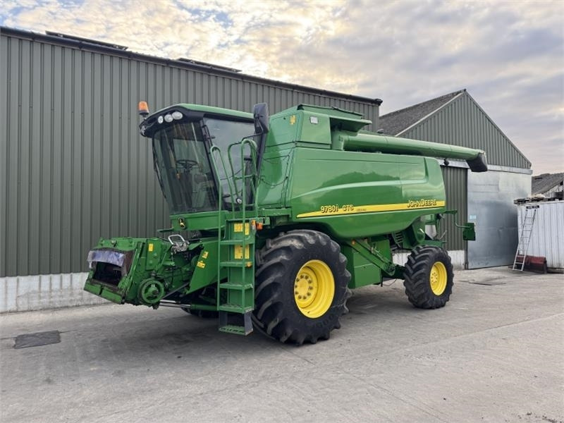 John Deere CTS 9780i Hillmaster c/w 625 Premium Flow Header - Accessoire de matériels de récolte: photos 1 John Deere CTS 9780i Hillmaster c/w 625 Premium Flow Header - Accessoire de matériels de récolte: photos 1