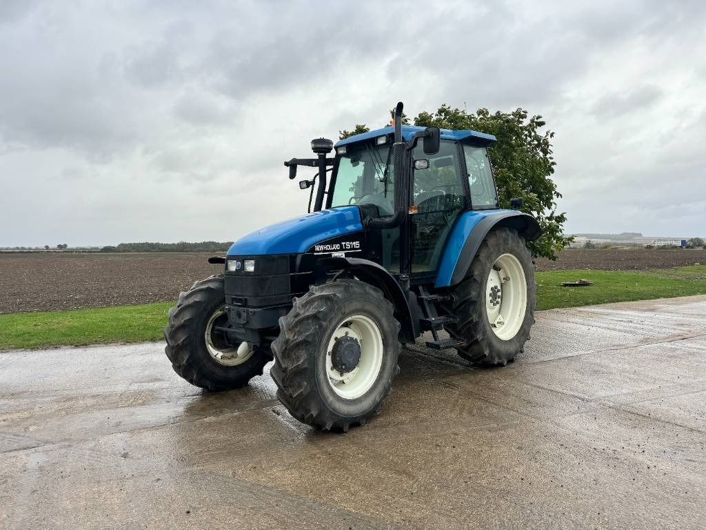 New Holland TS 115 SLE - Tracteur agricole: photos 1 New Holland TS 115 SLE - Tracteur agricole: photos 1