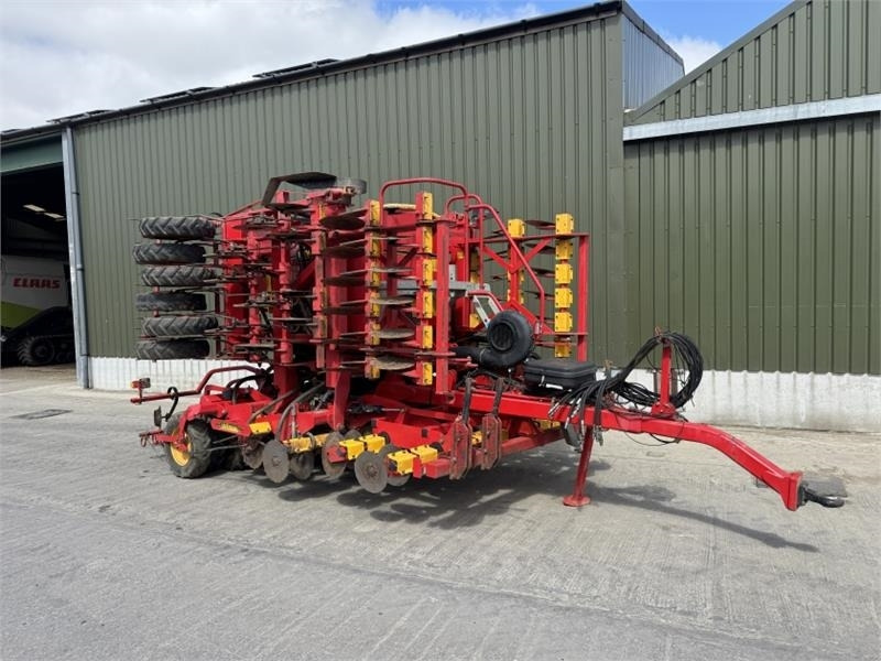 Vaderstad Rapid A600s **3 Row** - Combiné de semis: photos 1 Vaderstad Rapid A600s **3 Row** - Combiné de semis: photos 1