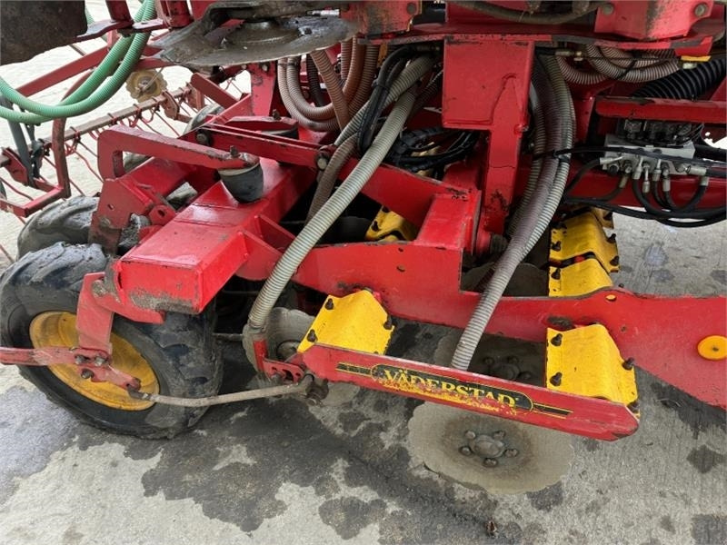 Vaderstad Rapid A600s 6m Seed Drill  — crédit-bail Vaderstad Rapid A600s 6m Seed Drill: photos 21