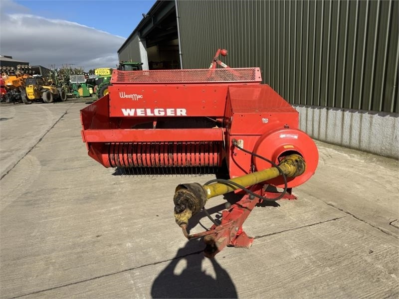 Welger West Mac AP630 Square Baler - Presse à balles cubiques: photos 2 Welger West Mac AP630 Square Baler - Presse à balles cubiques: photos 2