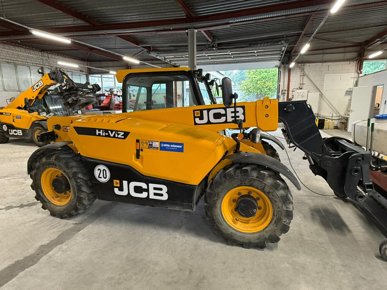 JCB JCB 525-60T5 HiViz - Chargeuse sur pneus télescopique: photos 1 JCB JCB 525-60T5 HiViz - Chargeuse sur pneus télescopique: photos 1