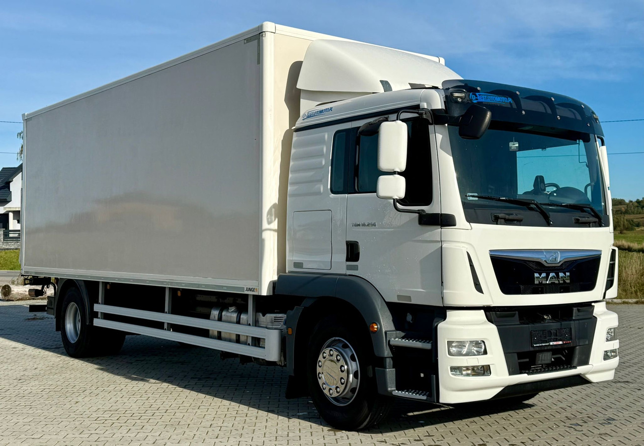 Camion fourgon MAN TGM 18.290 / KONTENER / WINDA / 18 PALET / SYPIALKA / AUTOMAT / EURO 6 / 9 260 KG ŁADOWNOŚCI: photos 1
