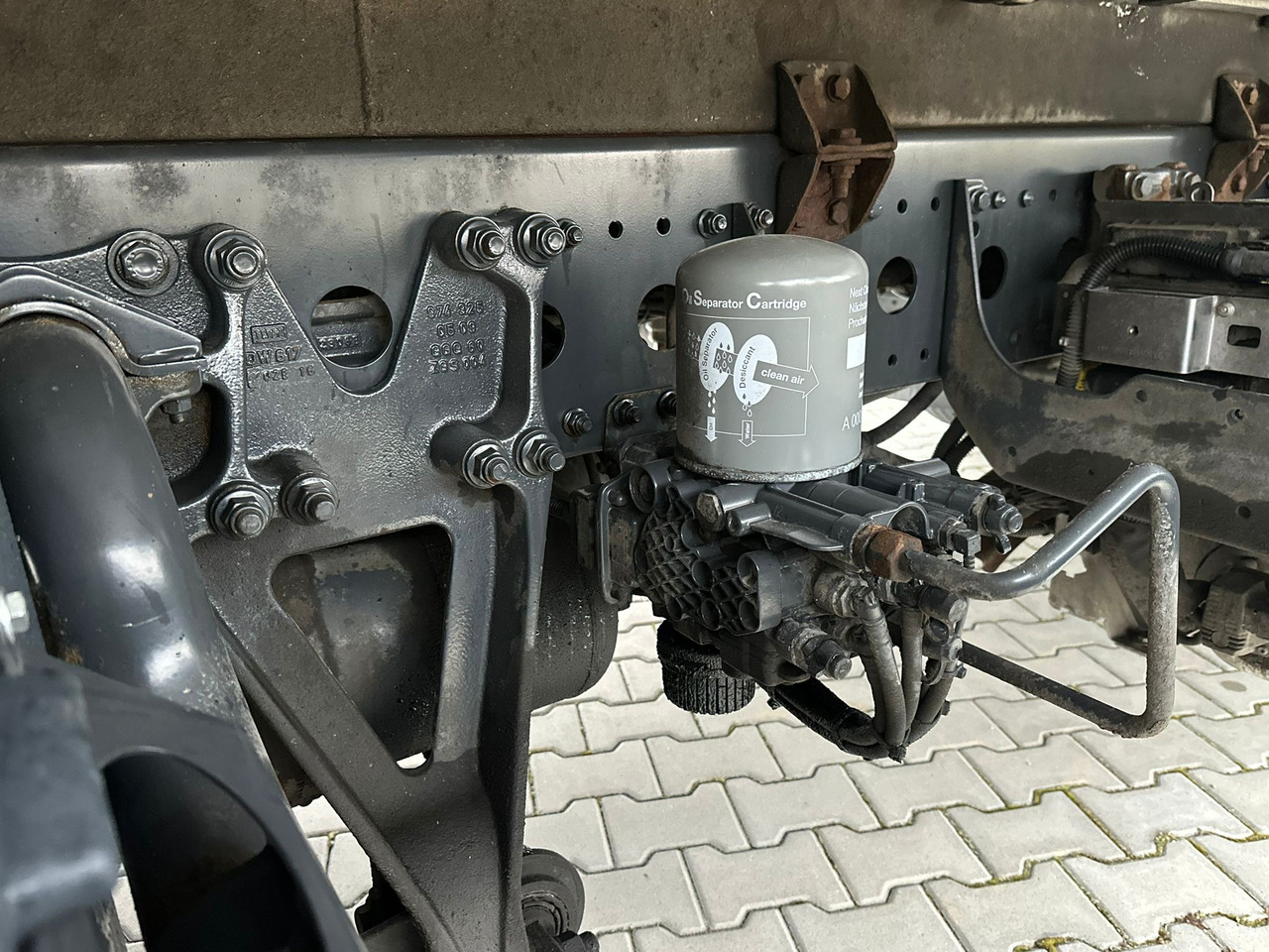 MERCEDES-BENZ ATEGO 1218 / CHŁODNIA / WINDA / 12 PALET / 5.10 M DŁUGOŚCI / AUTOMAT / LAMBERET / 5090 KG ŁADOWNOŚCI — crédit-bail MERCEDES-BENZ ATEGO 1218 / CHŁODNIA / WINDA / 12 PALET / 5.10 M DŁUGOŚCI / AUTOMAT / LAMBERET / 5090 KG ŁADOWNOŚCI: photos 21