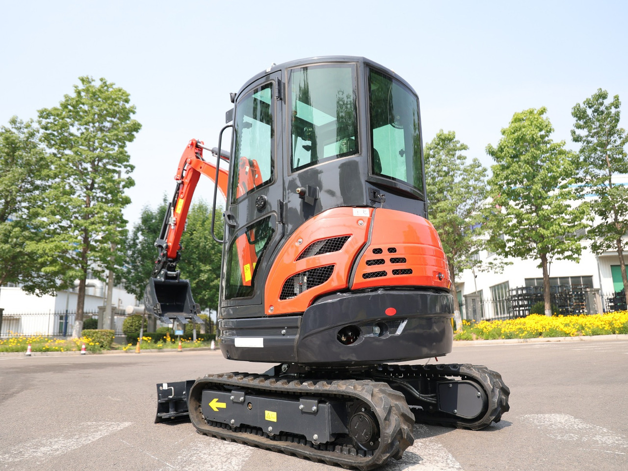 KUBOTA Diesel Mini excavator 2.5 Ton - Müller Machinery MB 25 Plus - VKSH - Mini pelle: photos 4 KUBOTA Diesel Mini excavator 2.5 Ton - Müller Machinery MB 25 Plus - VKSH - Mini pelle: photos 4