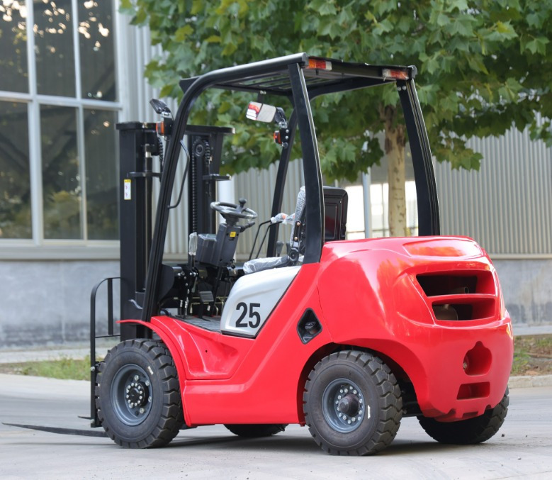 Müller Machinery MFD 25 - Chariot élévateur diesel: photos 4 Müller Machinery MFD 25 - Chariot élévateur diesel: photos 4