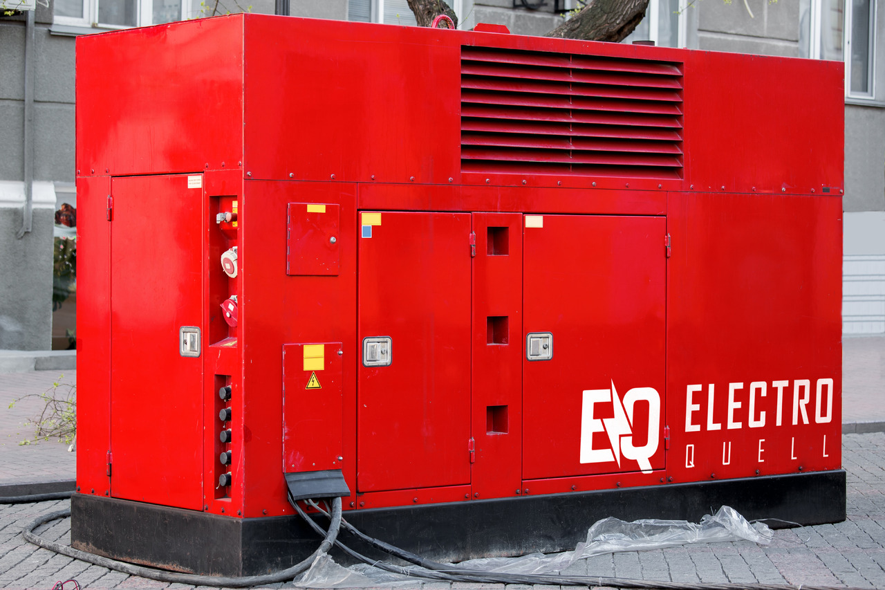 VOLVO 300 kVA / 240 kW - Groupe électrogène: photos 1 VOLVO 300 kVA / 240 kW - Groupe électrogène: photos 1