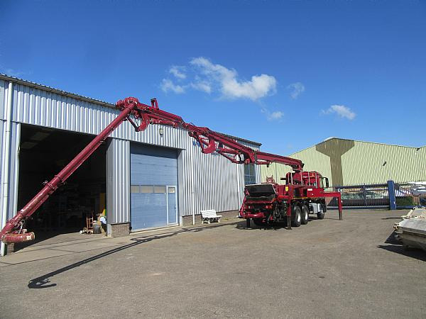 2017 SCHWING S24 X / MB AROCS - Camion pompe: photos 5 2017 SCHWING S24 X / MB AROCS - Camion pompe: photos 5