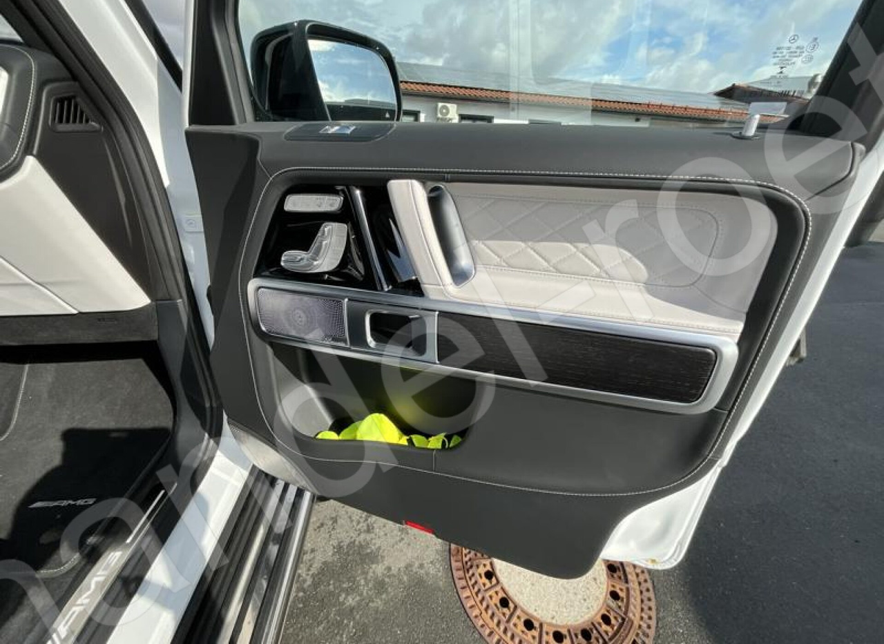 SUV Mercedes-Benz G 63 AMG 4x42 G -Modell: photos 12