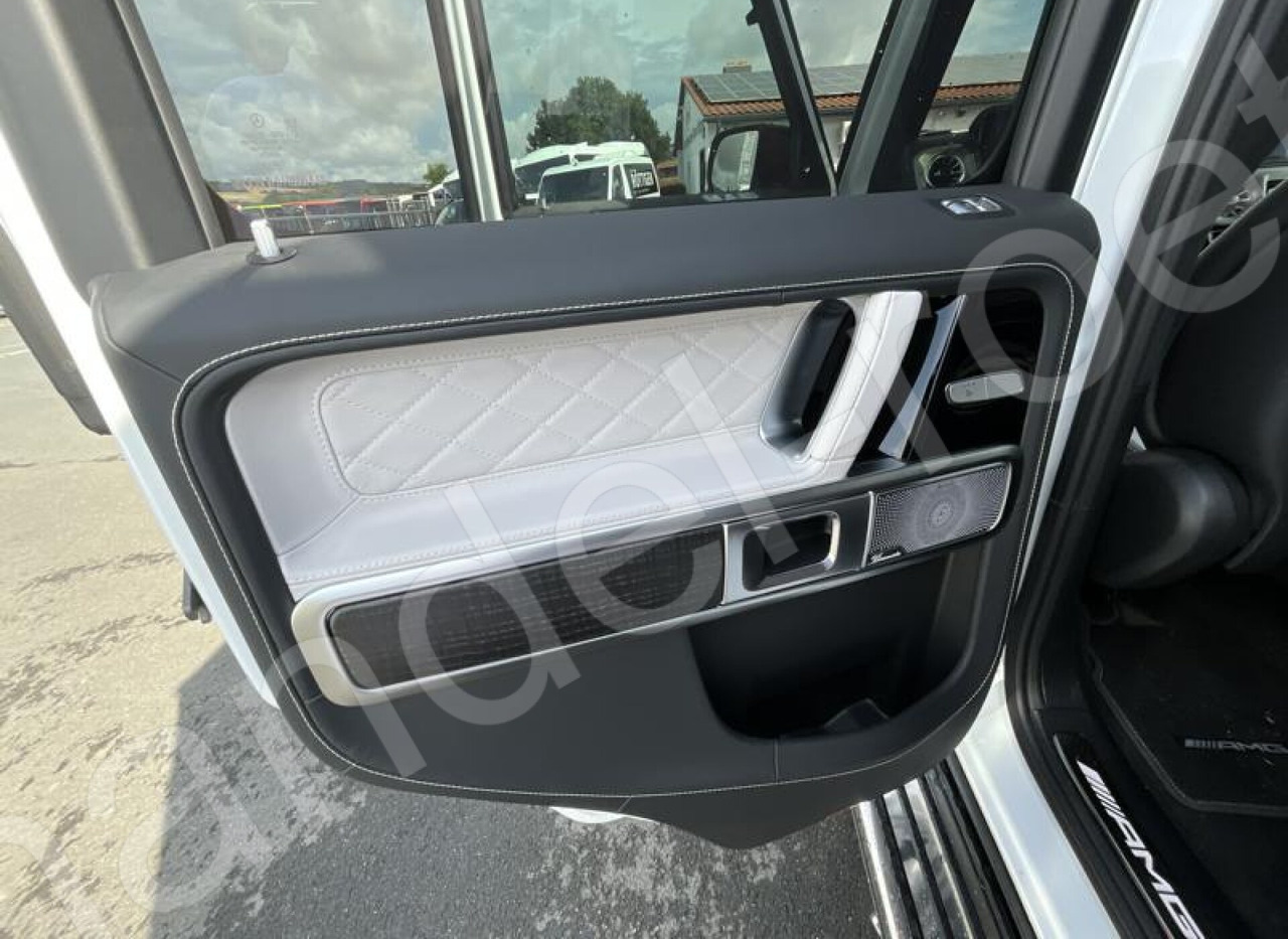 SUV Mercedes-Benz G 63 AMG 4x42 G -Modell: photos 11