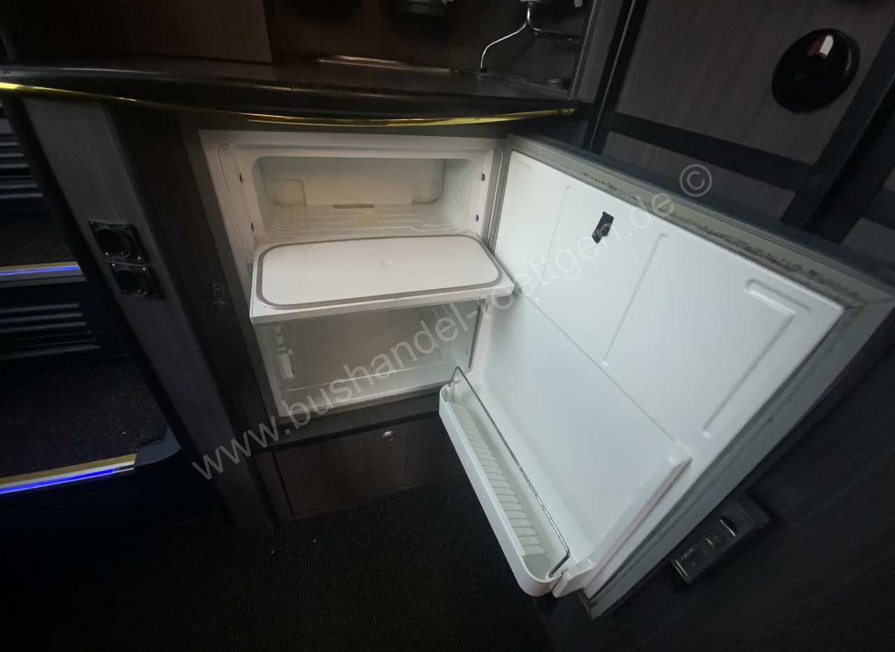 Bus à impériale Neoplan Skyliner L: photos 16