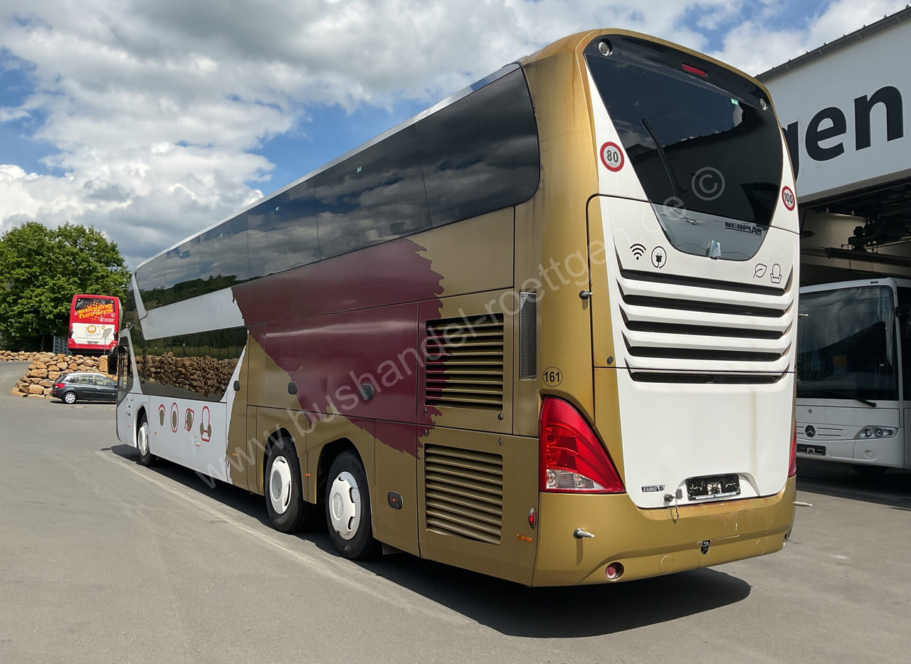 Neoplan Skyliner L - Bus à impériale: photos 4 Neoplan Skyliner L - Bus à impériale: photos 4