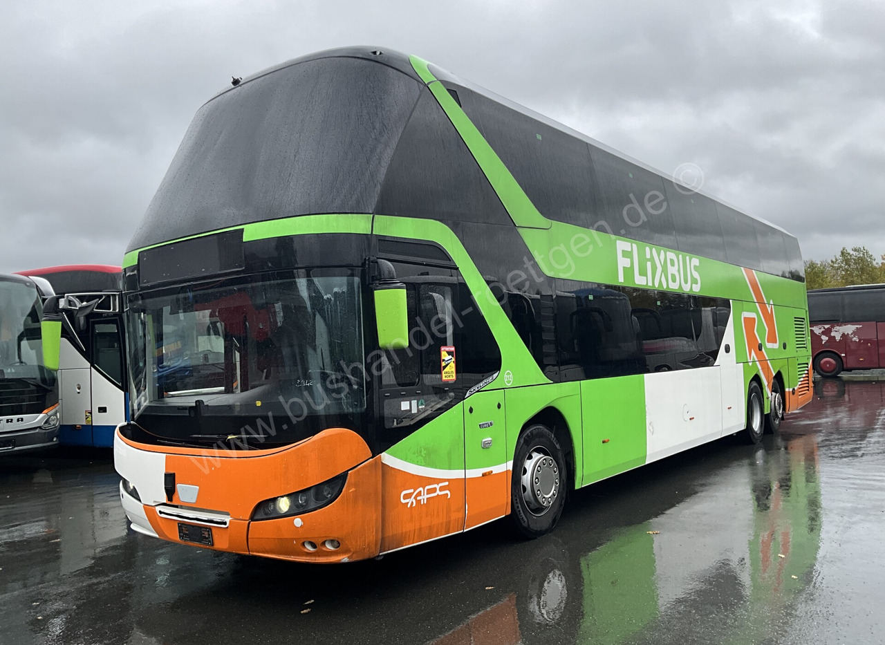 Neoplan Skyliner L - Bus à impériale: photos 2 Neoplan Skyliner L - Bus à impériale: photos 2