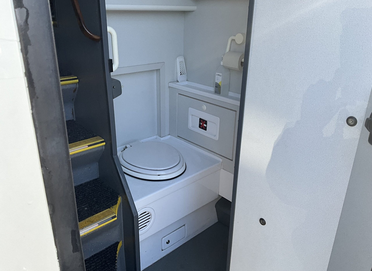 Autocar Vanhool T 916 Astron: photos 18 Autocar Vanhool T 916 Astron: photos 18