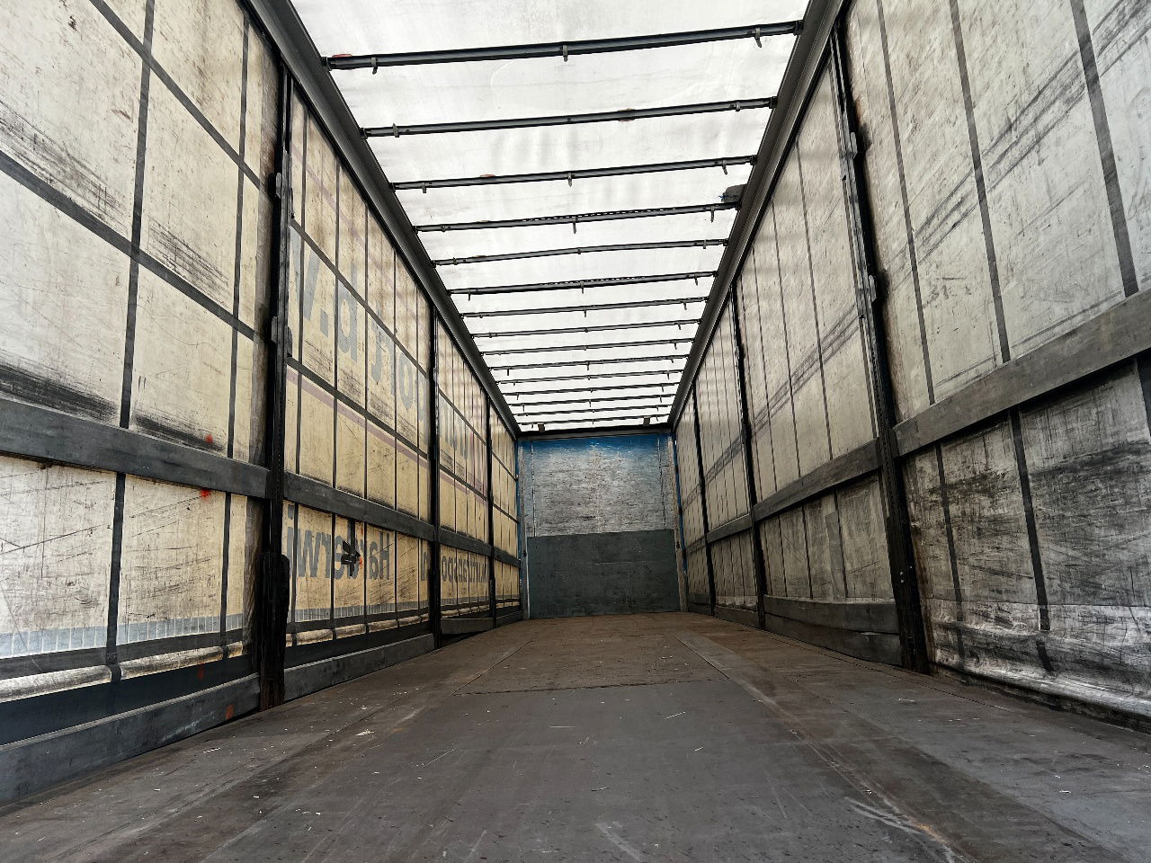 Kögel mega oplegger met SAF intrax - Semi-remorque rideaux coulissants: photos 5 Kögel mega oplegger met SAF intrax - Semi-remorque rideaux coulissants: photos 5