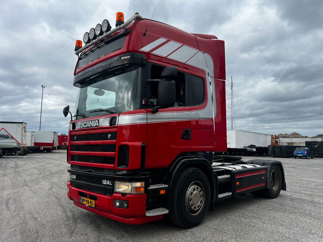 Scania R124-420 Topline, Manual, Retarder - Tracteur routier: photos 1 Scania R124-420 Topline, Manual, Retarder - Tracteur routier: photos 1