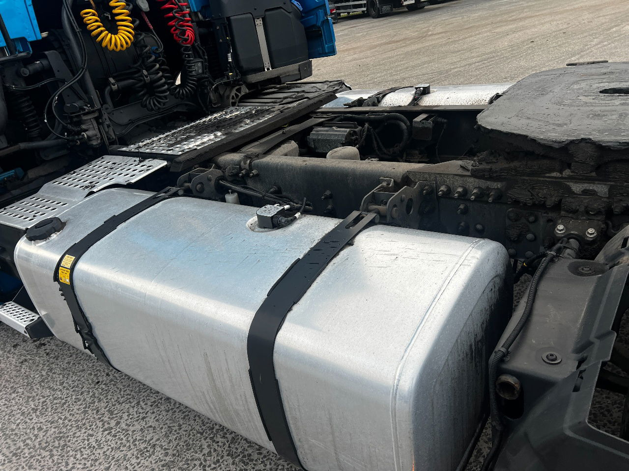 Volvo FH 460 Globe, Lowdeck, Mega - Tracteur routier: photos 5 Volvo FH 460 Globe, Lowdeck, Mega - Tracteur routier: photos 5