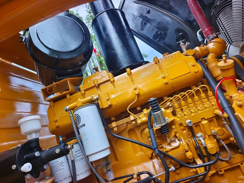 CAT 966 H - Chargeuse sur pneus: photos 4 CAT 966 H - Chargeuse sur pneus: photos 4