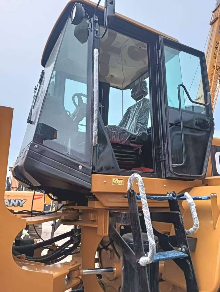 CAT 966 H - Chargeuse sur pneus: photos 5 CAT 966 H - Chargeuse sur pneus: photos 5