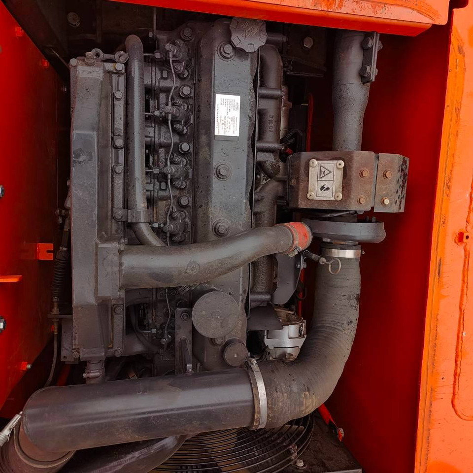 Pelle sur chenille Doosan DX 150 LC: photos 6