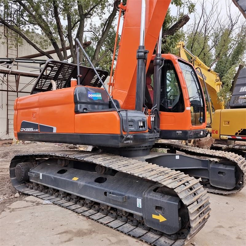 Doosan DX 225 LC-9C - Pelle sur chenille: photos 3 Doosan DX 225 LC-9C - Pelle sur chenille: photos 3