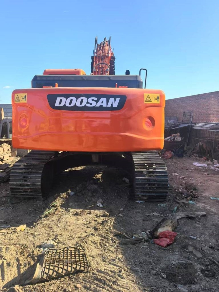 Doosan DX 225 LC-9C - Pelle sur chenille: photos 2 Doosan DX 225 LC-9C - Pelle sur chenille: photos 2