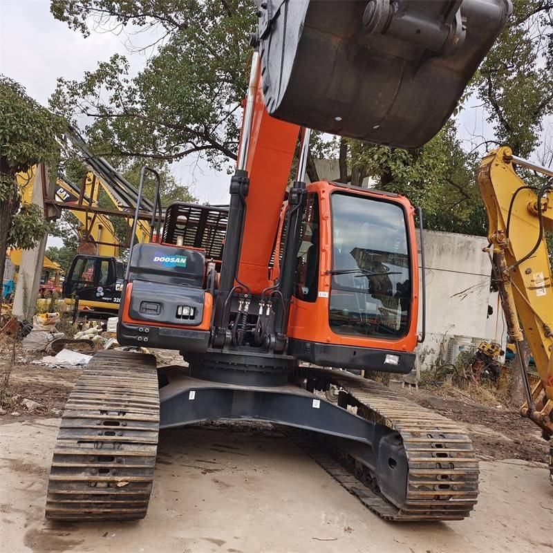 Doosan DX 225 LC-9C - Pelle sur chenille: photos 2 Doosan DX 225 LC-9C - Pelle sur chenille: photos 2