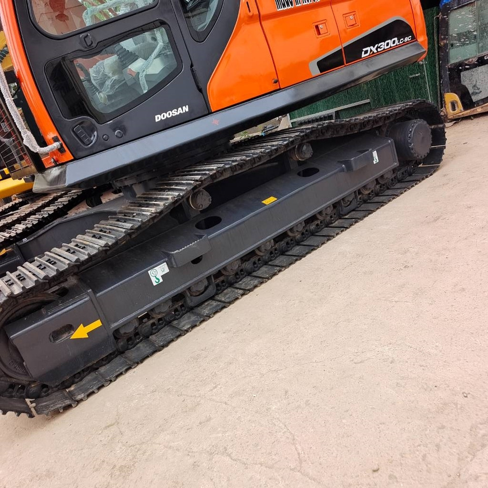 Pelle sur chenille Doosan DX 300: photos 6 Pelle sur chenille Doosan DX 300: photos 6