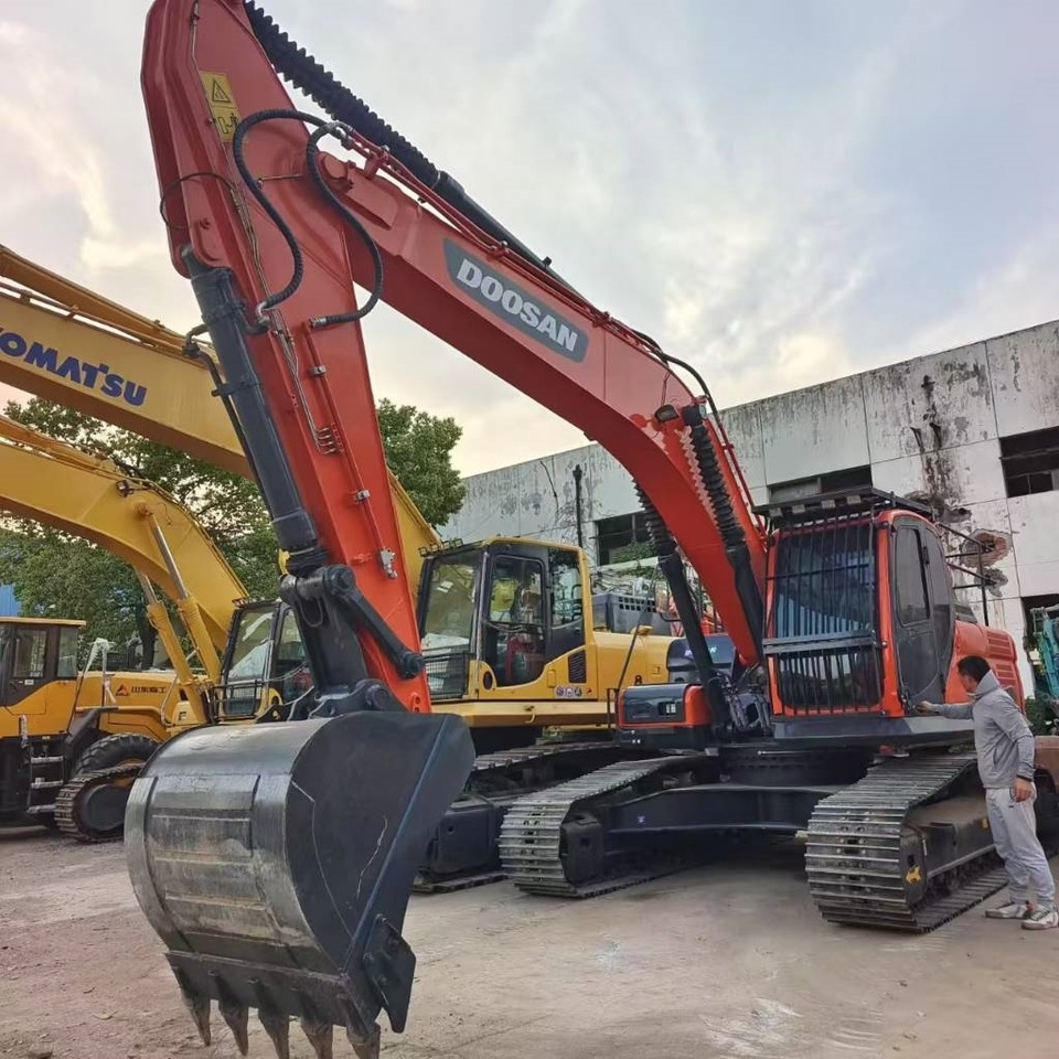 Doosan DX 300LC-9S - Pelle sur chenille: photos 4 Doosan DX 300LC-9S - Pelle sur chenille: photos 4